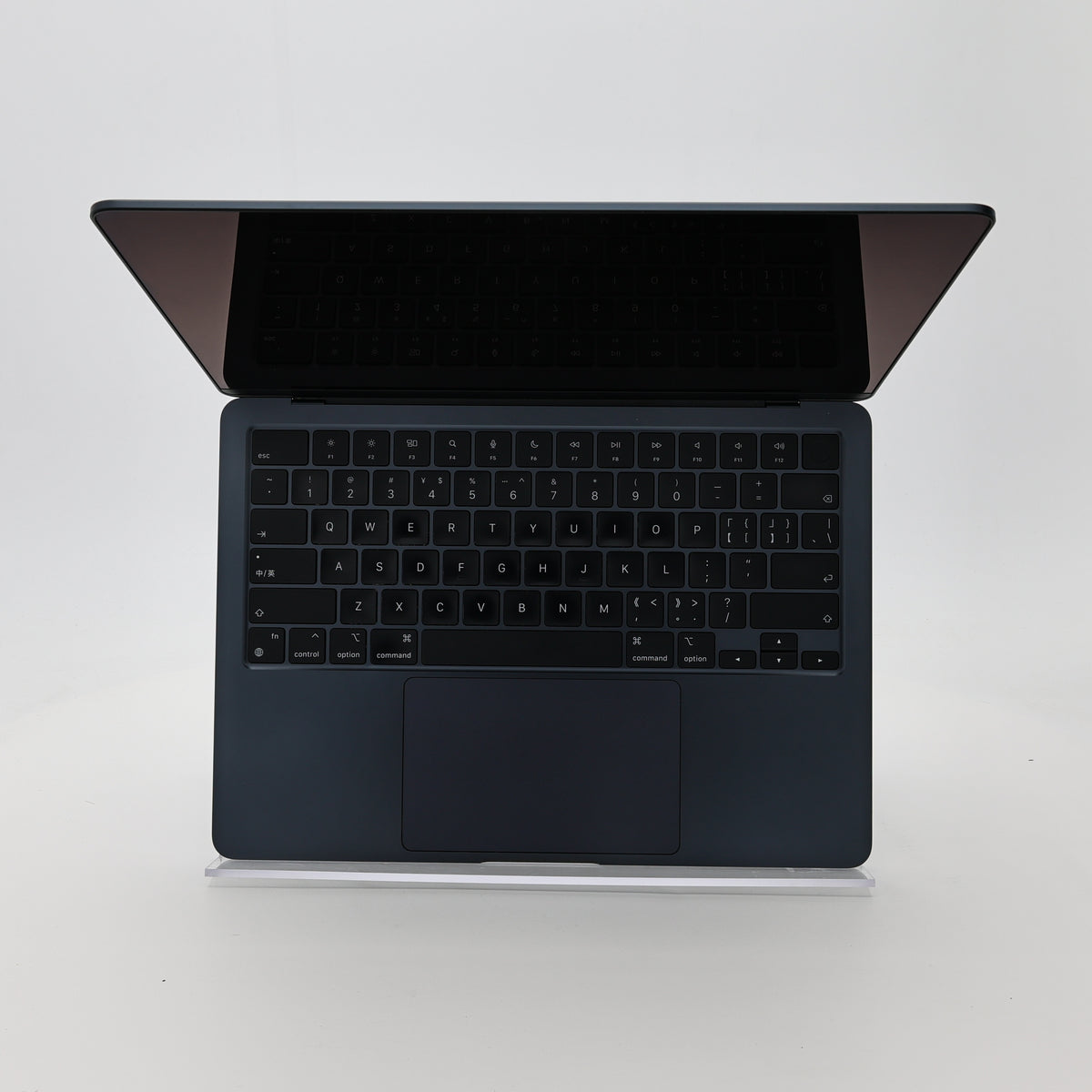 95新 Apple MacBook Air 22年 13寸 M2（8+8核） 16G RAM 256G SSD 午夜色