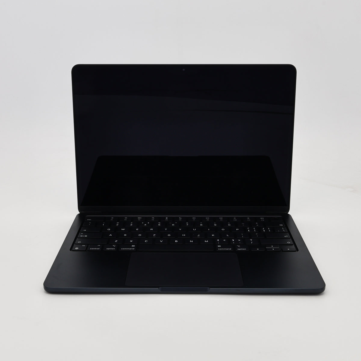 95新 Apple MacBook Air 22年 13寸 M2（8+8核） 8G RAM 256G SSD 午夜色