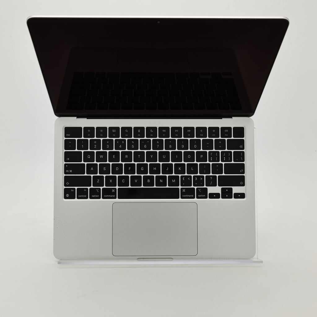 95新 Apple MacBook Air 24年 13寸 M3（8+8核） 8G RAM 256G SSD 銀色