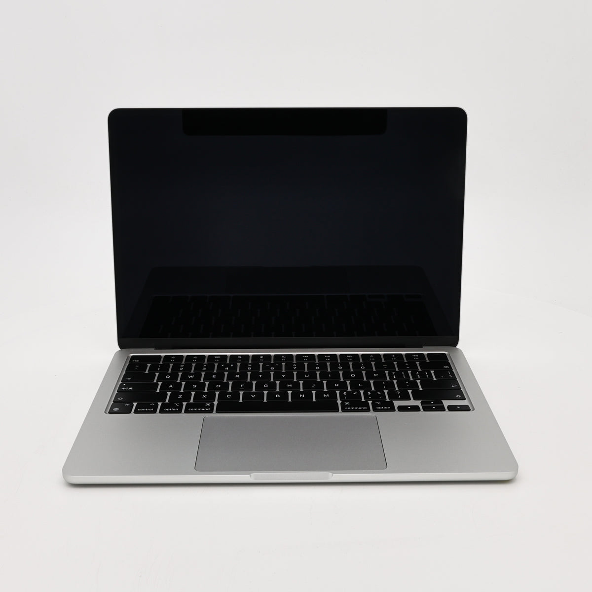 95新 Apple MacBook Air 22年 13寸 M2（8+8核） 8G RAM 256G SSD 銀色