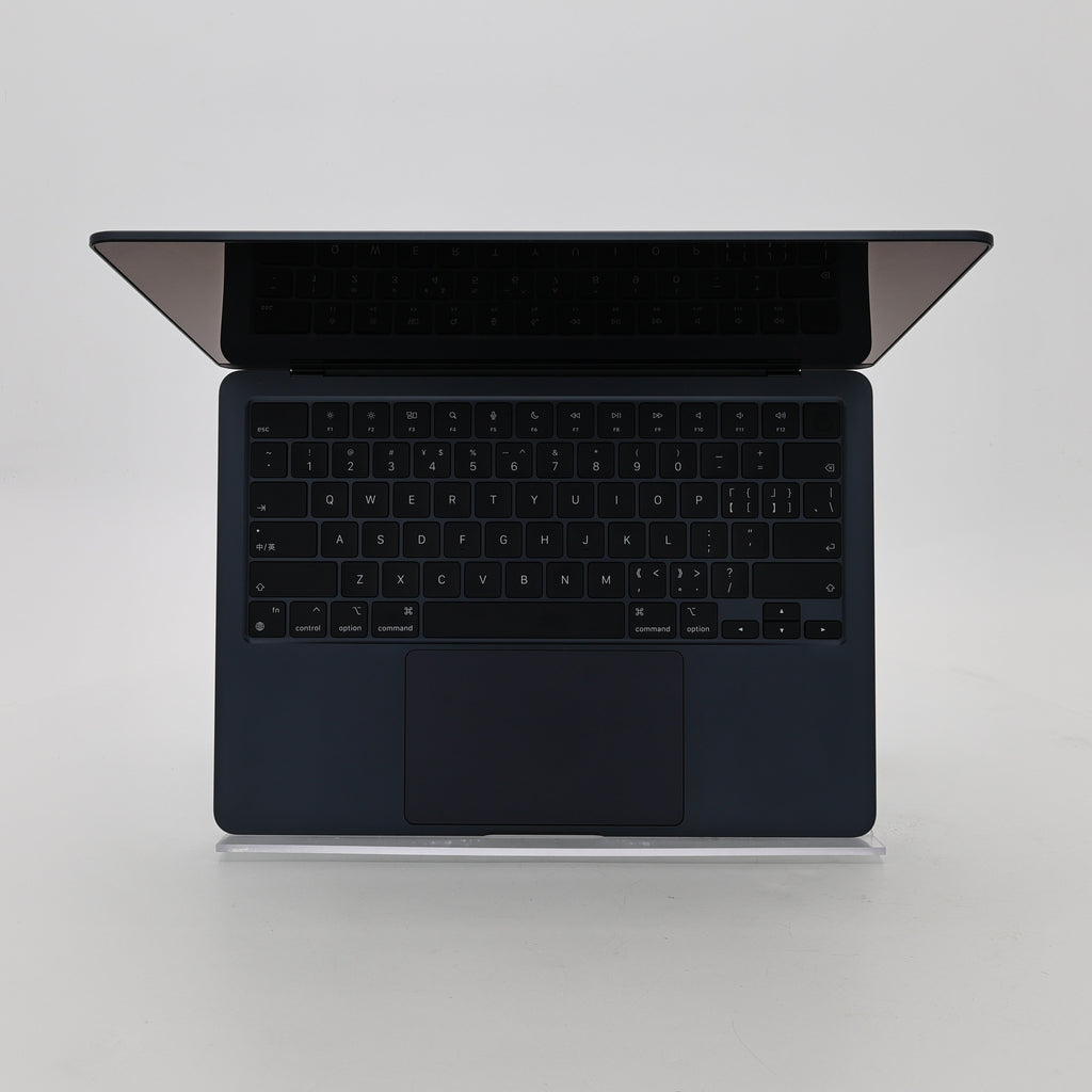 95新 Apple MacBook Air 22年 13寸 M2（8+8核） 8G RAM 256G SSD 午夜色