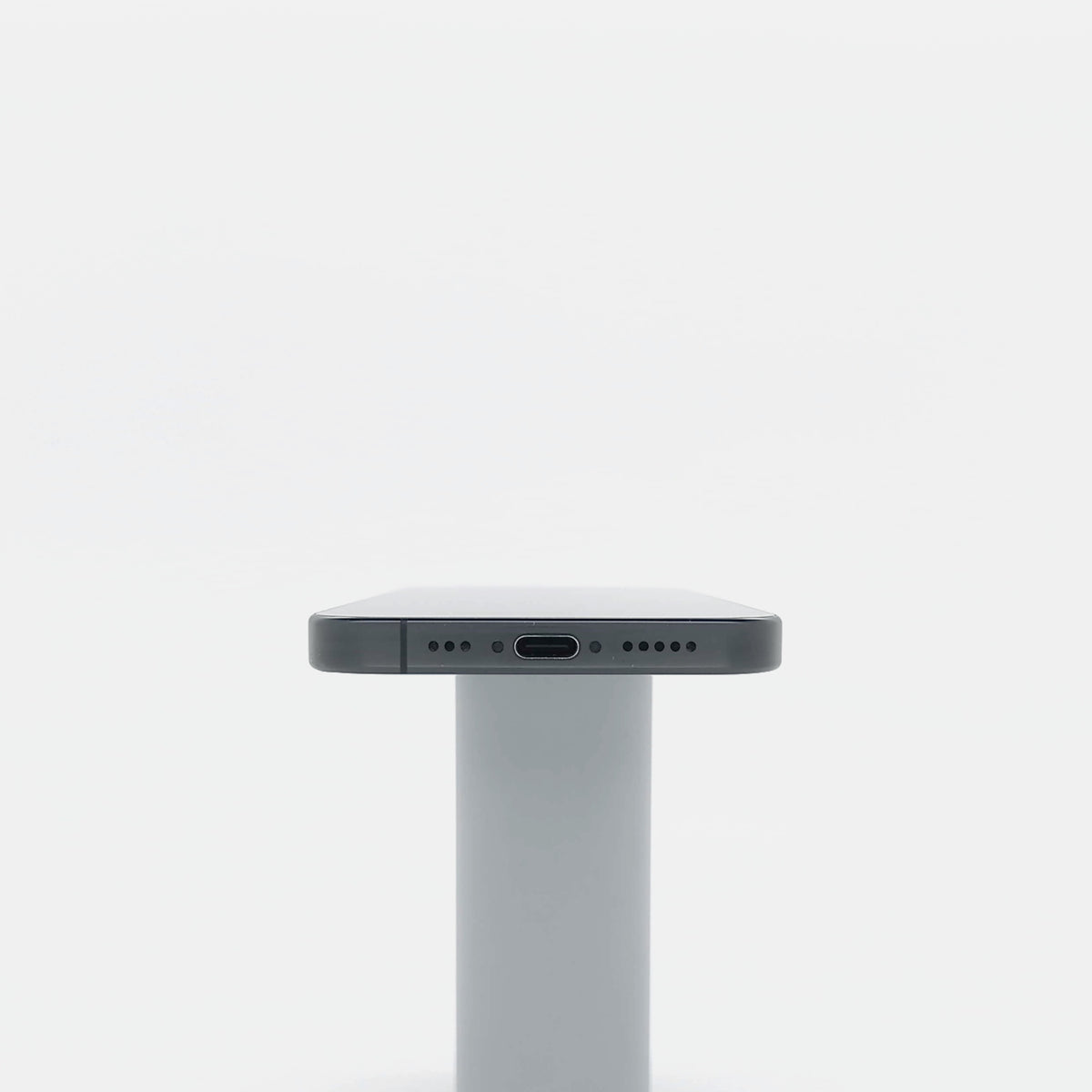 95新 Apple iPhone 16 Pro 128G 黑色鈦金屬 中國大陸版