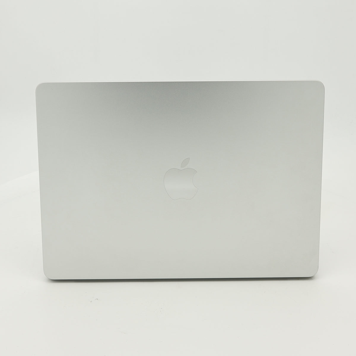95新 Apple MacBook Air 24年 13寸 M3（8+8核） 8G RAM 256G SSD 銀色