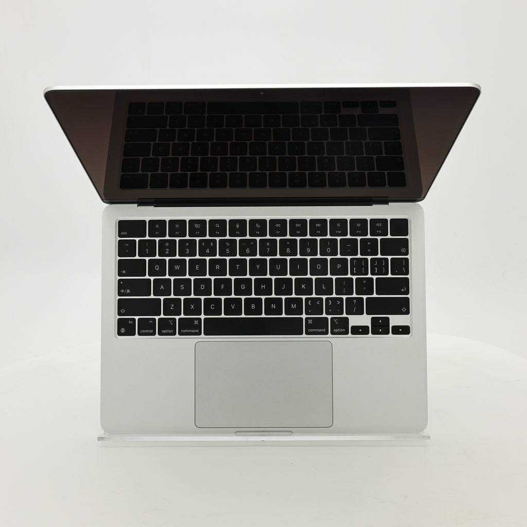 95新 Apple MacBook Air 24年 13寸 M3（8+8核） 8G RAM 256G SSD 銀色