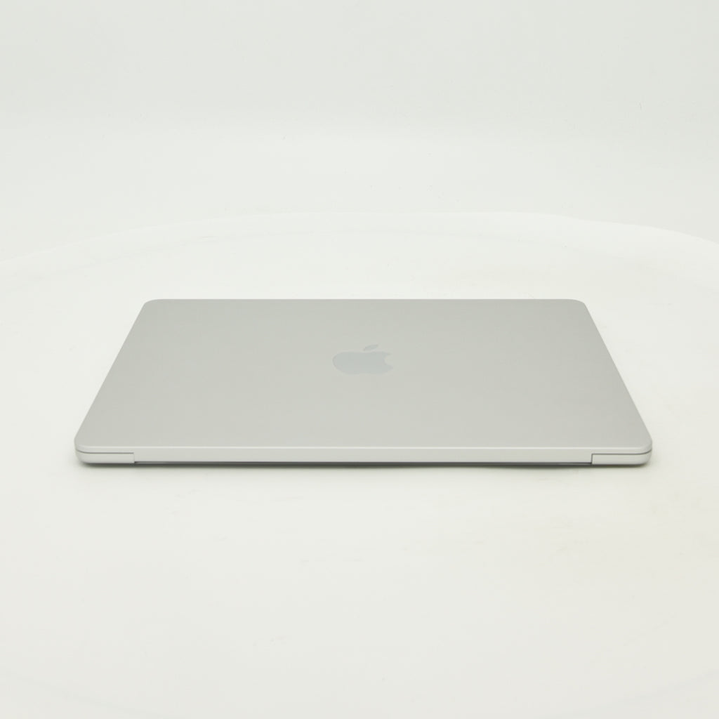 95新 Apple MacBook Air 24年 13寸 M3（8+8核） 8G RAM 256G SSD 銀色