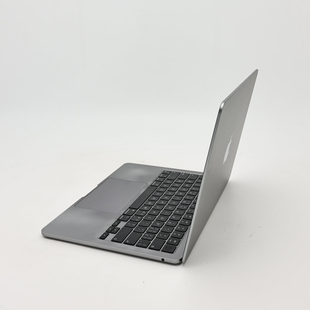 95新 Apple MacBook Air 22年 13寸 M2（8+8核） 8G RAM 256G SSD 深空灰色