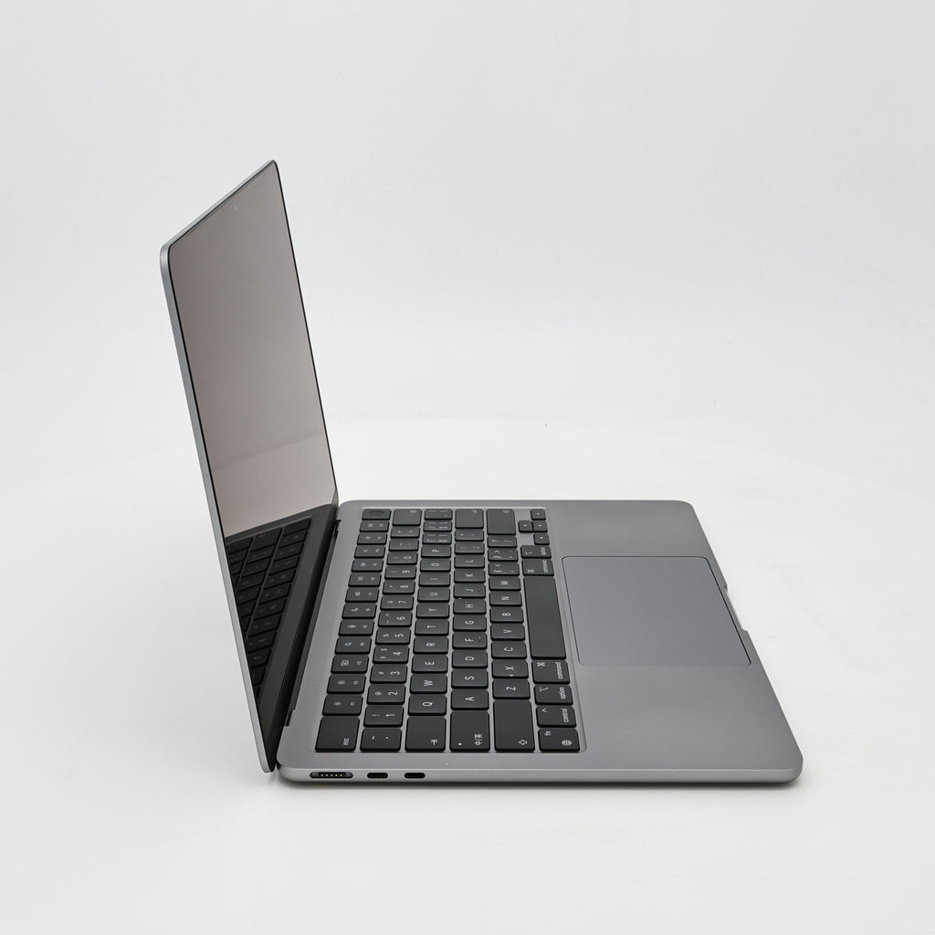 95新 Apple MacBook Air 22年 13寸 M2（8+10核） 8G RAM 512G SSD 深空灰色