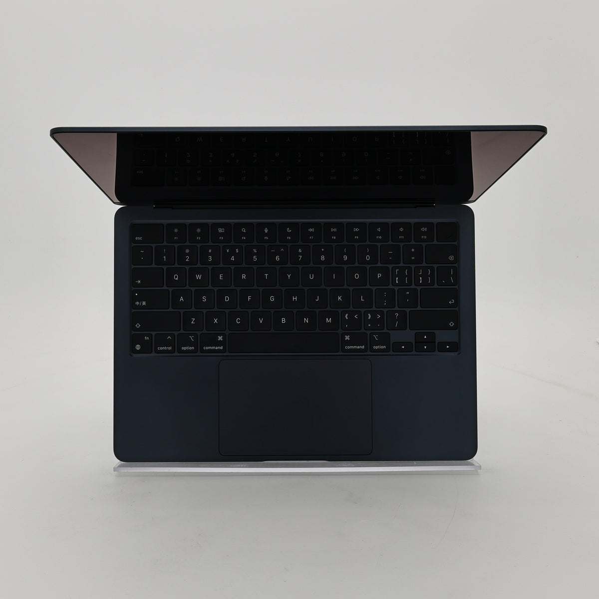 95新 Apple MacBook Air 22年 13寸 M2（8+8核） 8G RAM 256G SSD 午夜色