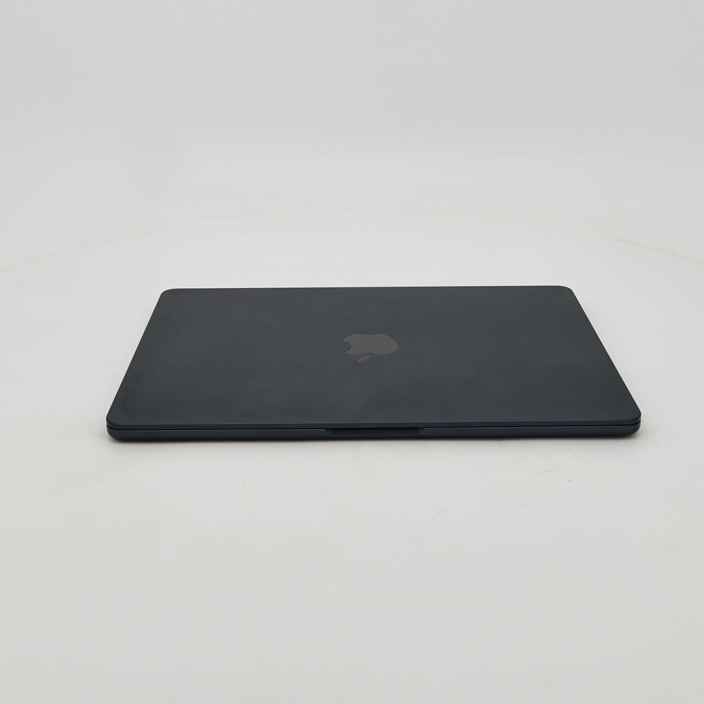 95新 Apple MacBook Air 22年 13寸 M2（8+8核） 8G RAM 256G SSD 午夜色