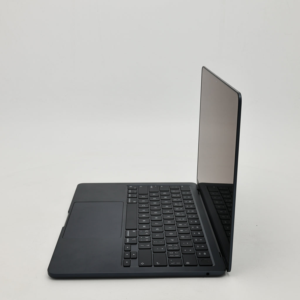 95新 Apple MacBook Air 22年 13寸 M2（8+10核） 8G RAM 512G SSD 午夜色