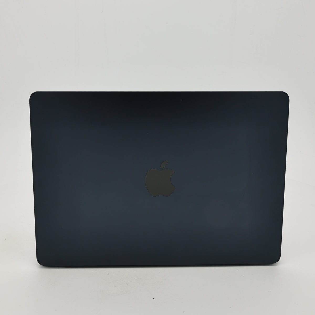 95新 Apple MacBook Air 22年 13寸 M2（8+10核） 8G RAM 512G SSD 午夜色