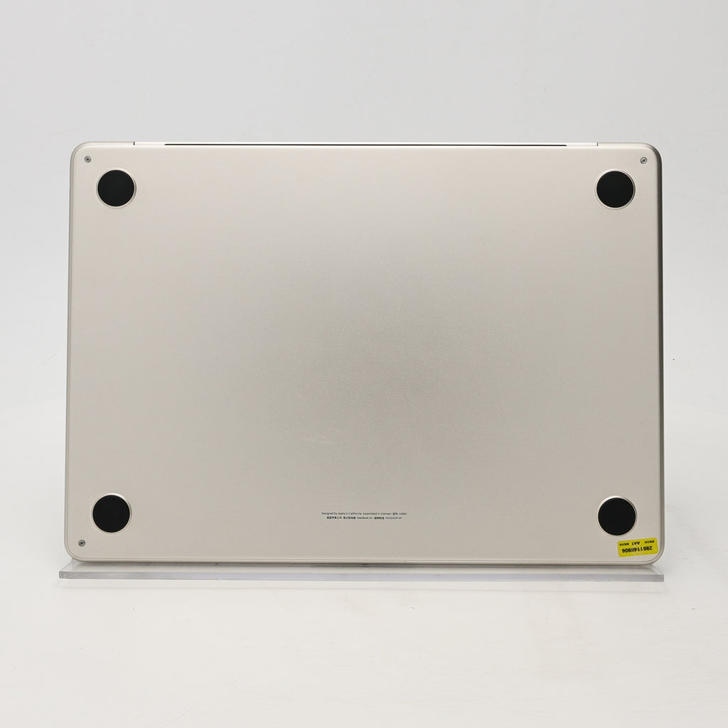 95新 Apple MacBook Air 22年 13寸 M2（8+8核） 8G RAM 256G SSD 星光色