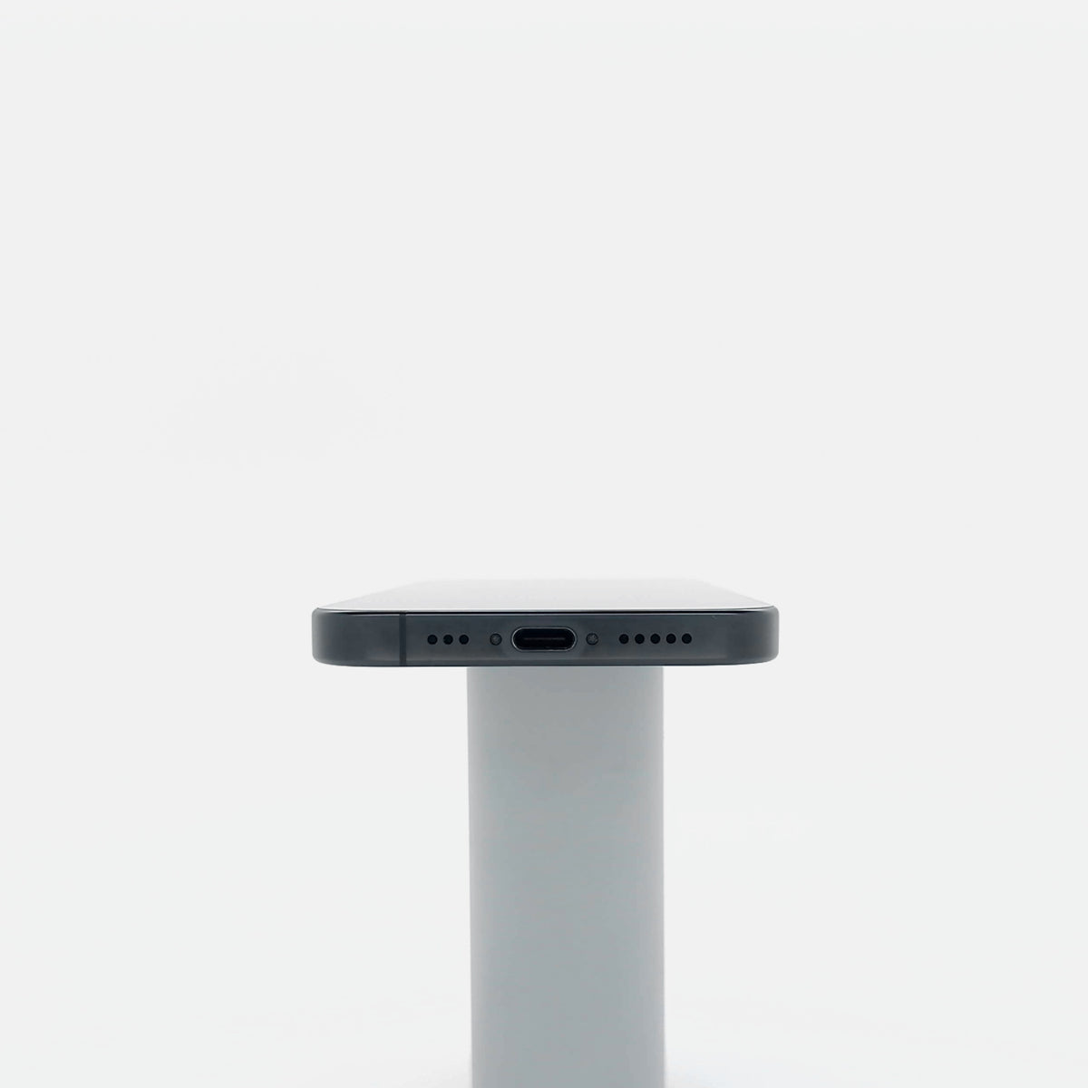 95新 Apple iPhone 16 Pro 128G 黑色鈦金屬 中國大陸版