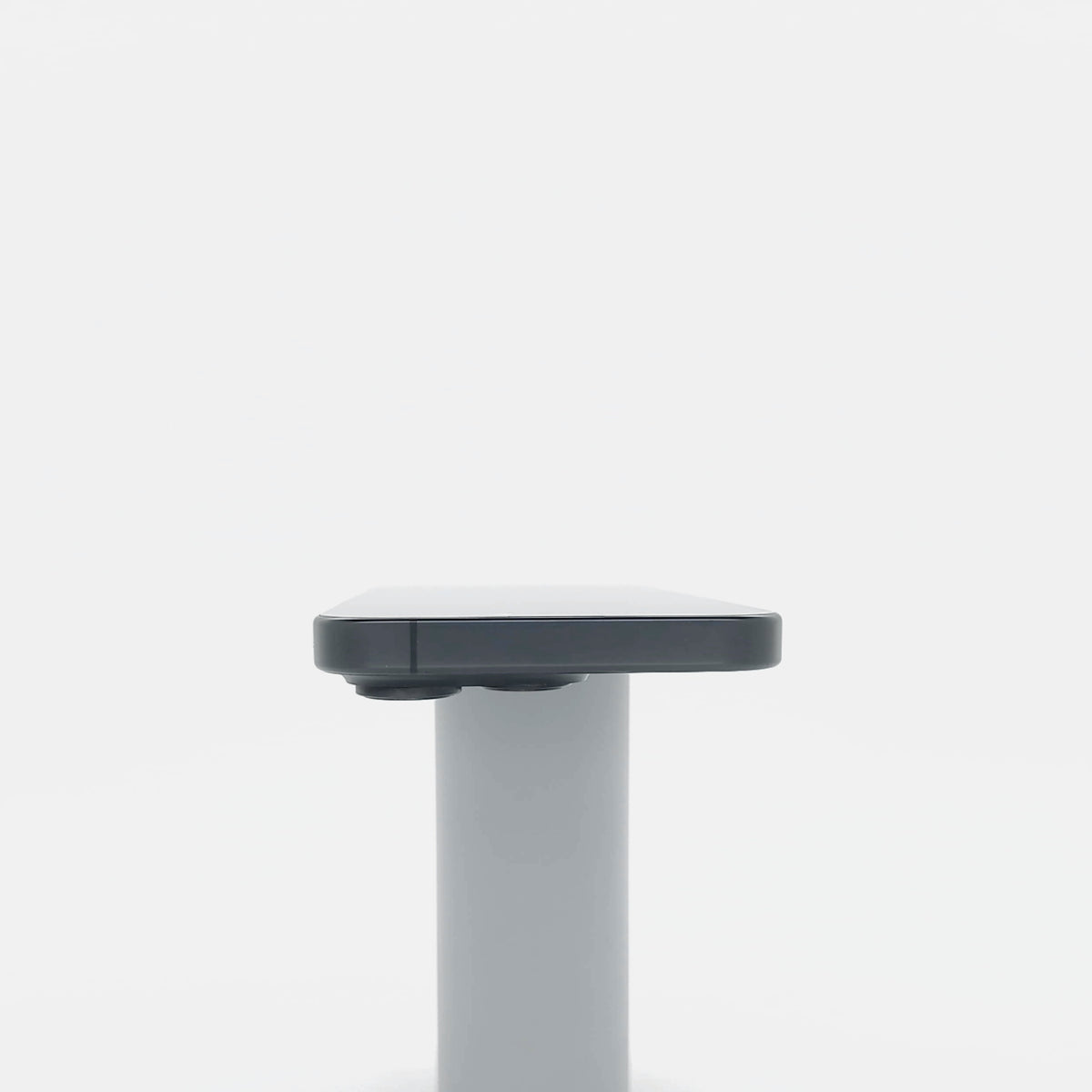 95新 Apple iPhone 16 Pro 128G 黑色鈦金屬 中國大陸版