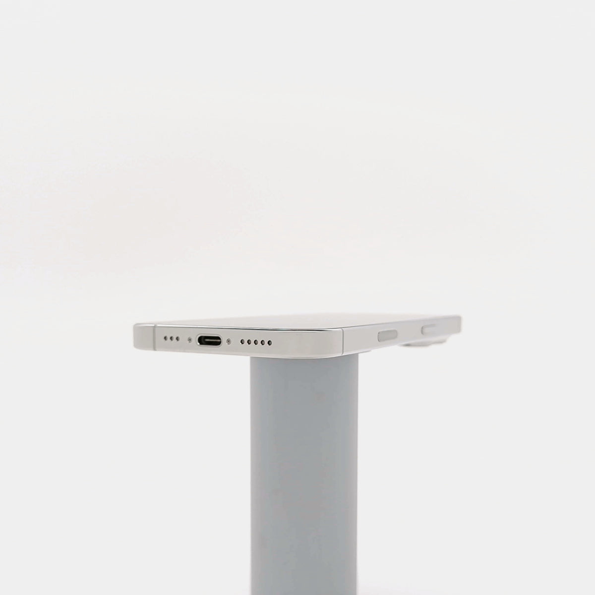 95新 Apple iPhone 16 Pro 128G 白色鈦金屬 中國大陸版