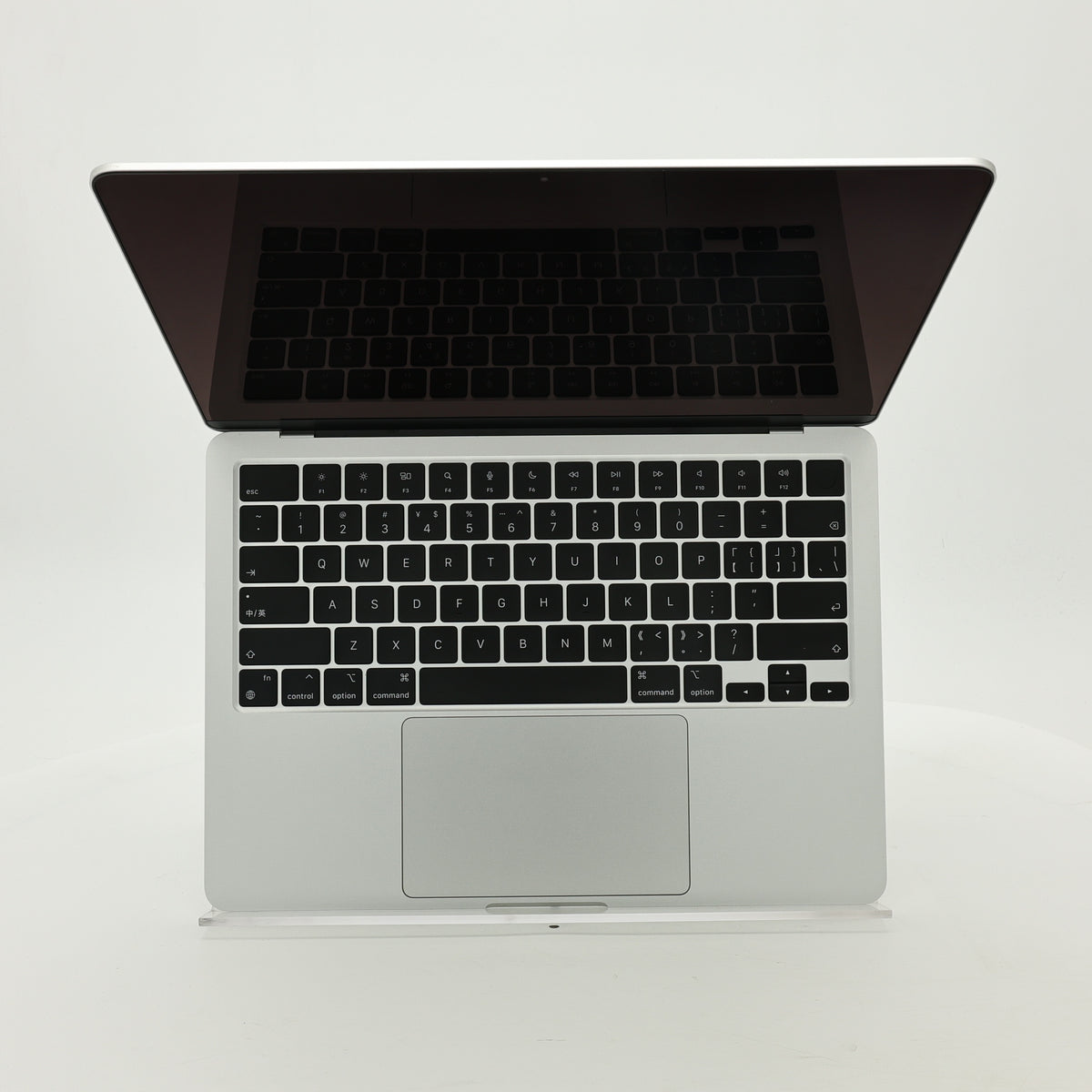 95新 Apple MacBook Air 22年 13寸 M2（8+8核） 16G RAM 256G SSD 銀色