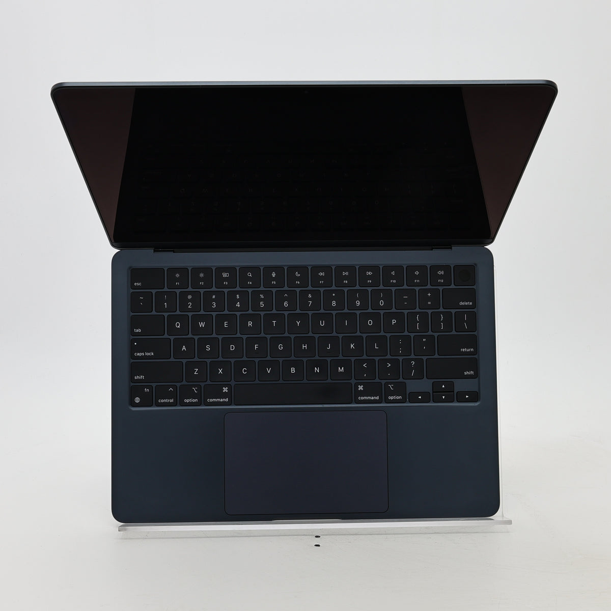 95新 Apple MacBook Air 22年 13寸 M2（8+8核） 8G RAM 256G SSD 午夜色