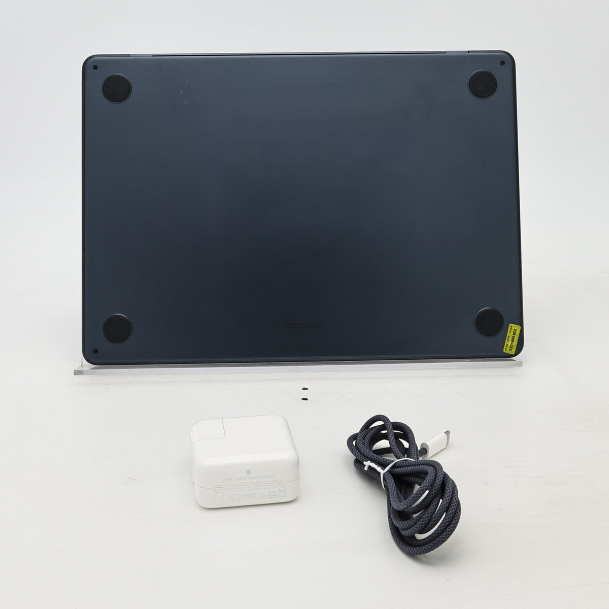 95新 Apple MacBook Air 22年 13寸 M2（8+8核） 8G RAM 256G SSD 午夜色