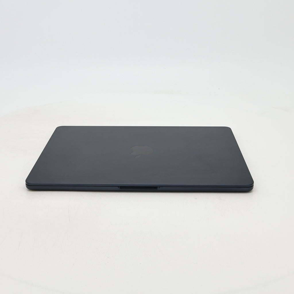 95新 Apple MacBook Air 22年 13寸 M2（8+8核） 8G RAM 256G SSD 午夜色