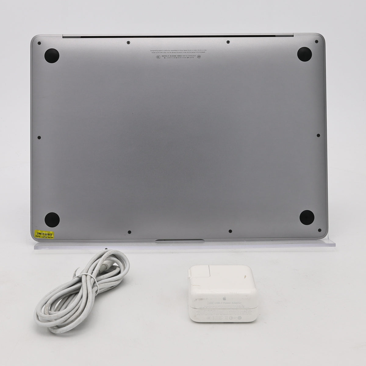 95新 Apple MacBook Air 20年 13寸 i3 1.1G 8G RAM 256G SSD 銀色