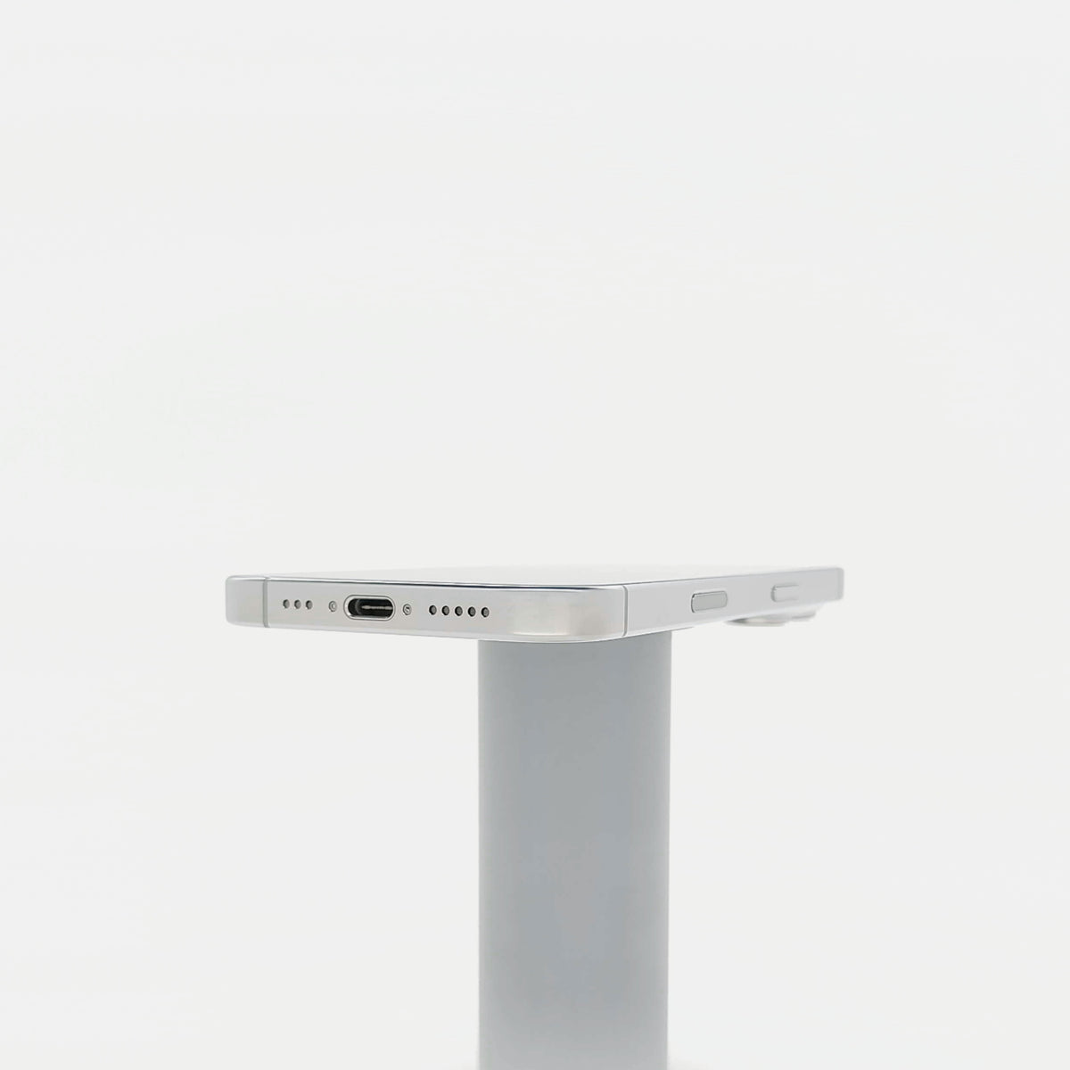 95新 Apple iPhone 16 Pro 128G 白色鈦金屬 中國大陸版