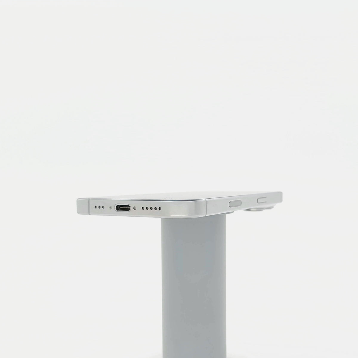95新 Apple iPhone 16 Pro 128G 白色鈦金屬 中國大陸版