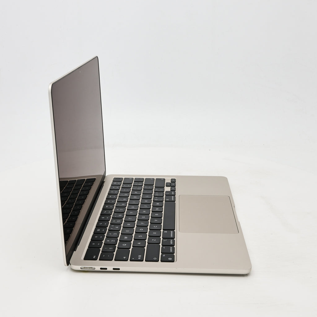 95新 Apple MacBook Air 22年 13寸 M2（8+8核） 8G RAM 256G SSD 星光色