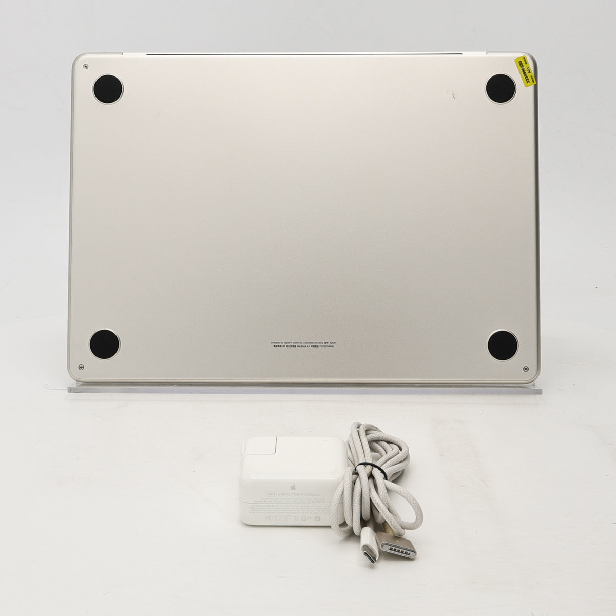 95新 Apple MacBook Air 22年 13寸 M2（8+8核） 8G RAM 256G SSD 星光色