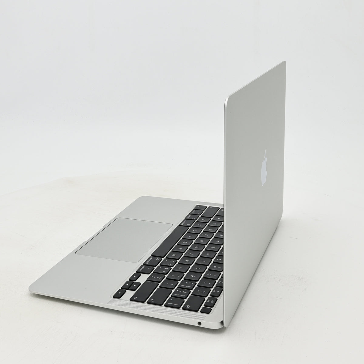 95新 Apple MacBook Air 20年 13寸 i3 1.1G 8G RAM 256G SSD 銀色