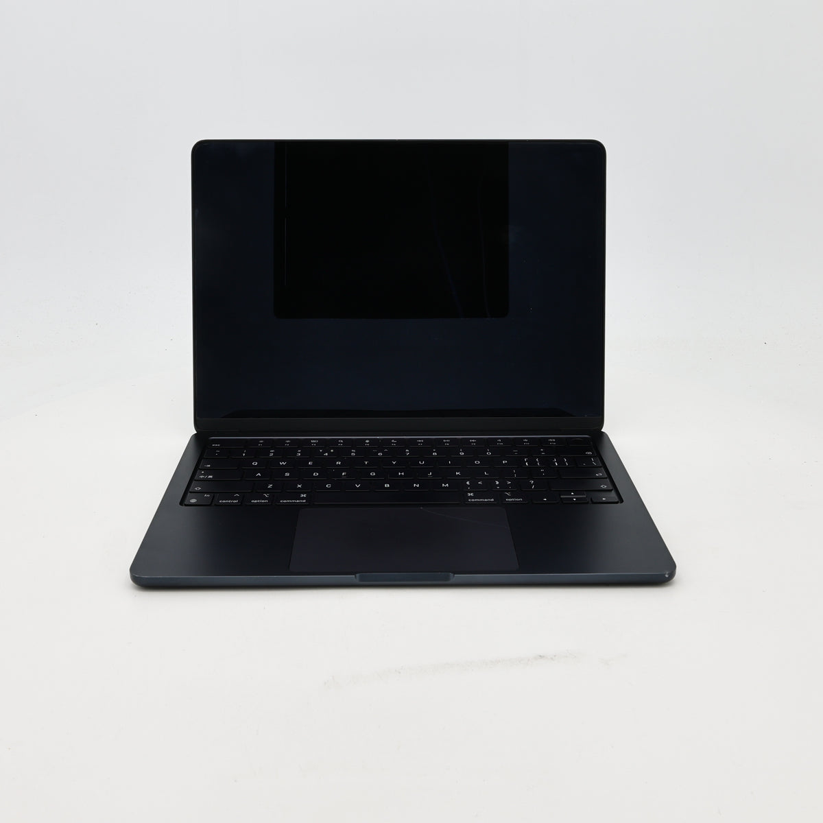 95新 Apple MacBook Air 22年 13寸 M2（8+10核） 8G RAM 512G SSD 午夜色