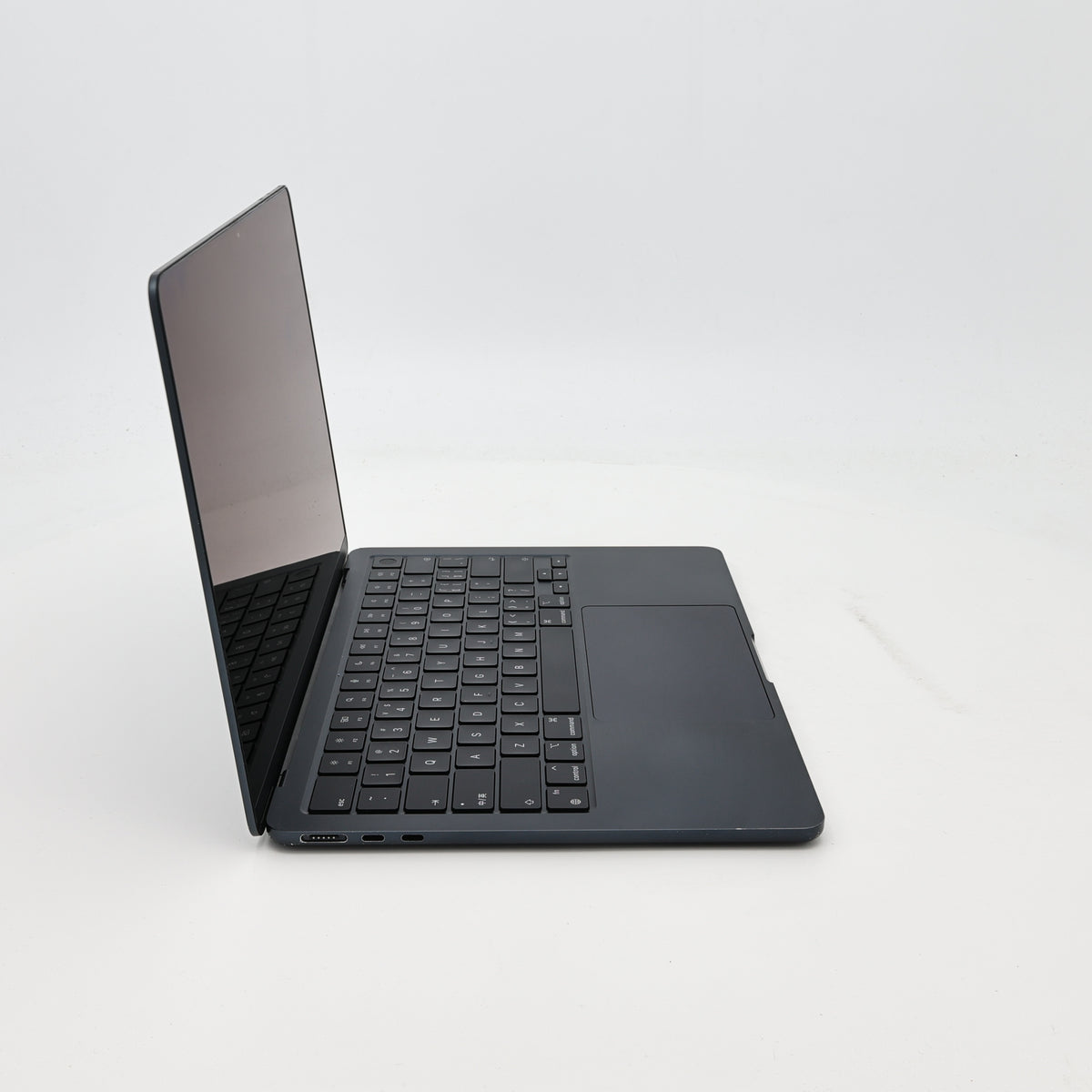 95新 Apple MacBook Air 22年 13寸 M2（8+10核） 8G RAM 512G SSD 午夜色
