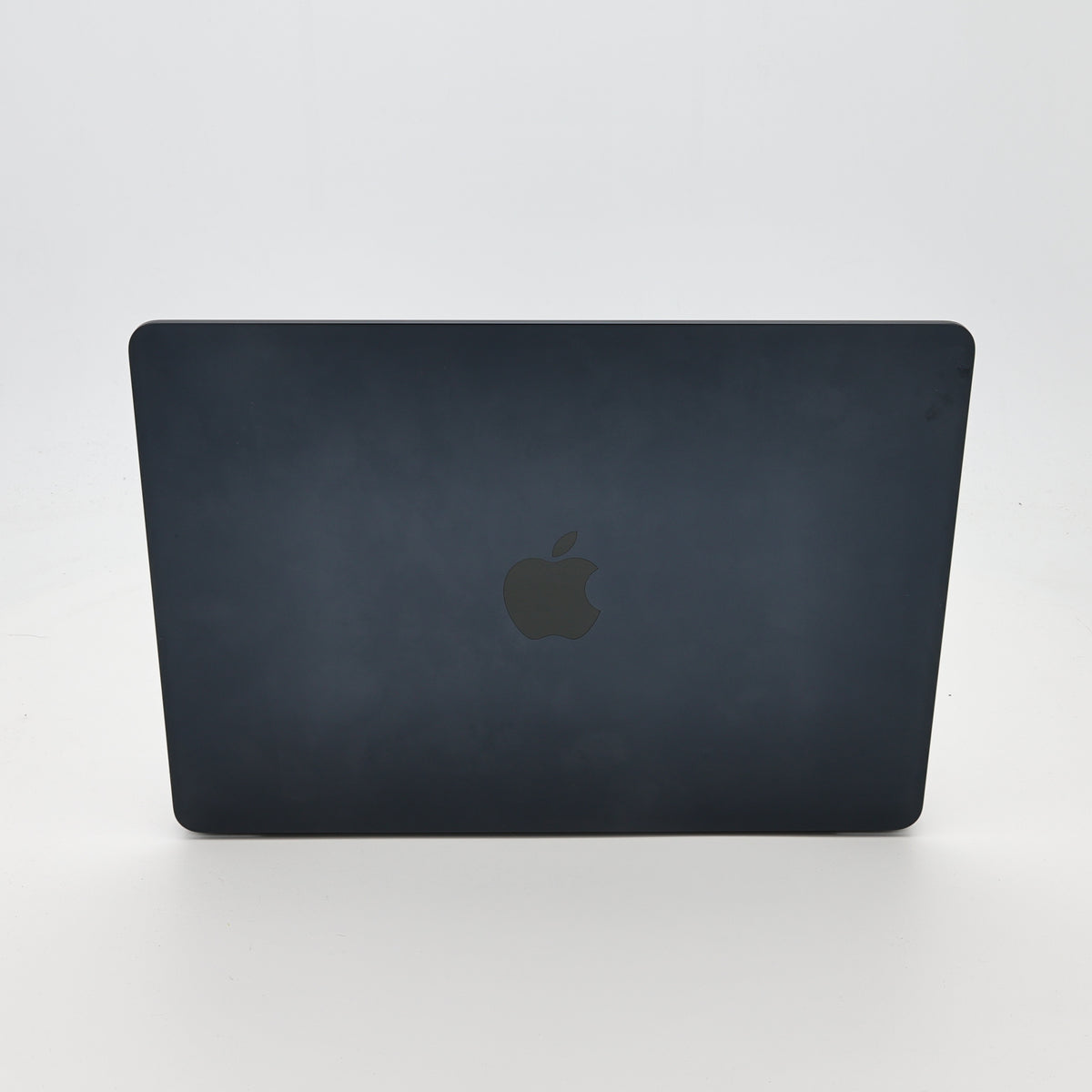 95新 Apple MacBook Air 22年 13寸 M2（8+8核） 8G RAM 256G SSD 午夜色
