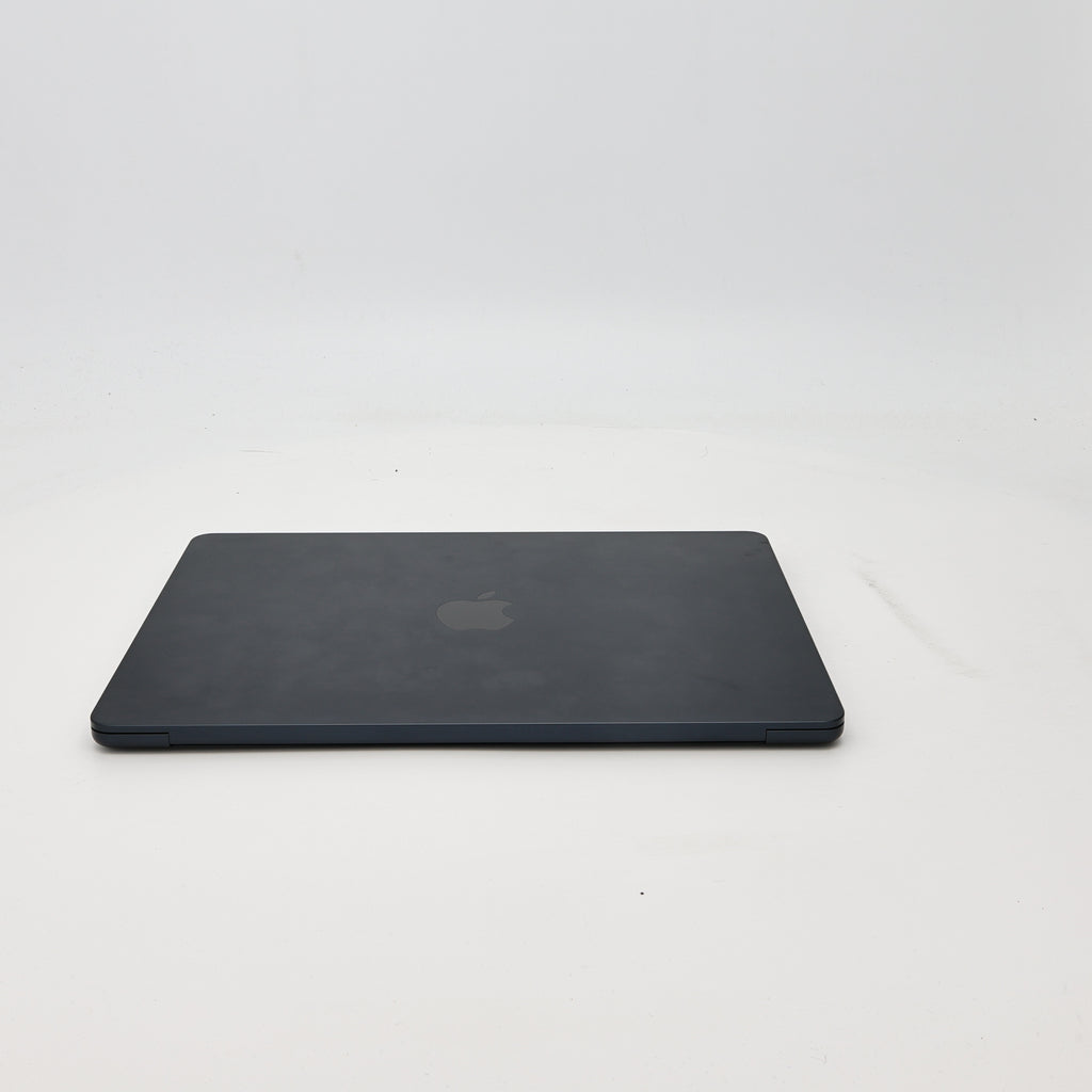 95新 Apple MacBook Air 22年 13寸 M2（8+8核） 8G RAM 256G SSD 午夜色