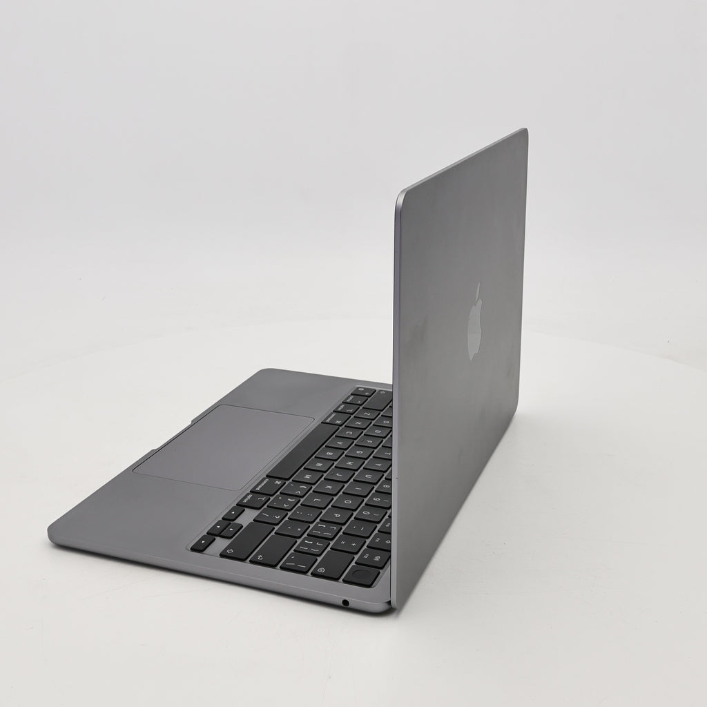 95新 Apple MacBook Air 22年 13寸 M2（8+8核） 8G RAM 256G SSD 深空灰色