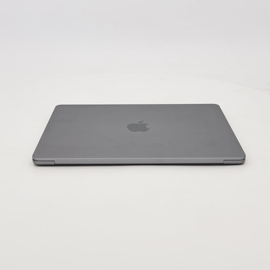 95新 Apple MacBook Air 22年 13寸 M2（8+8核） 8G RAM 256G SSD 深空灰色