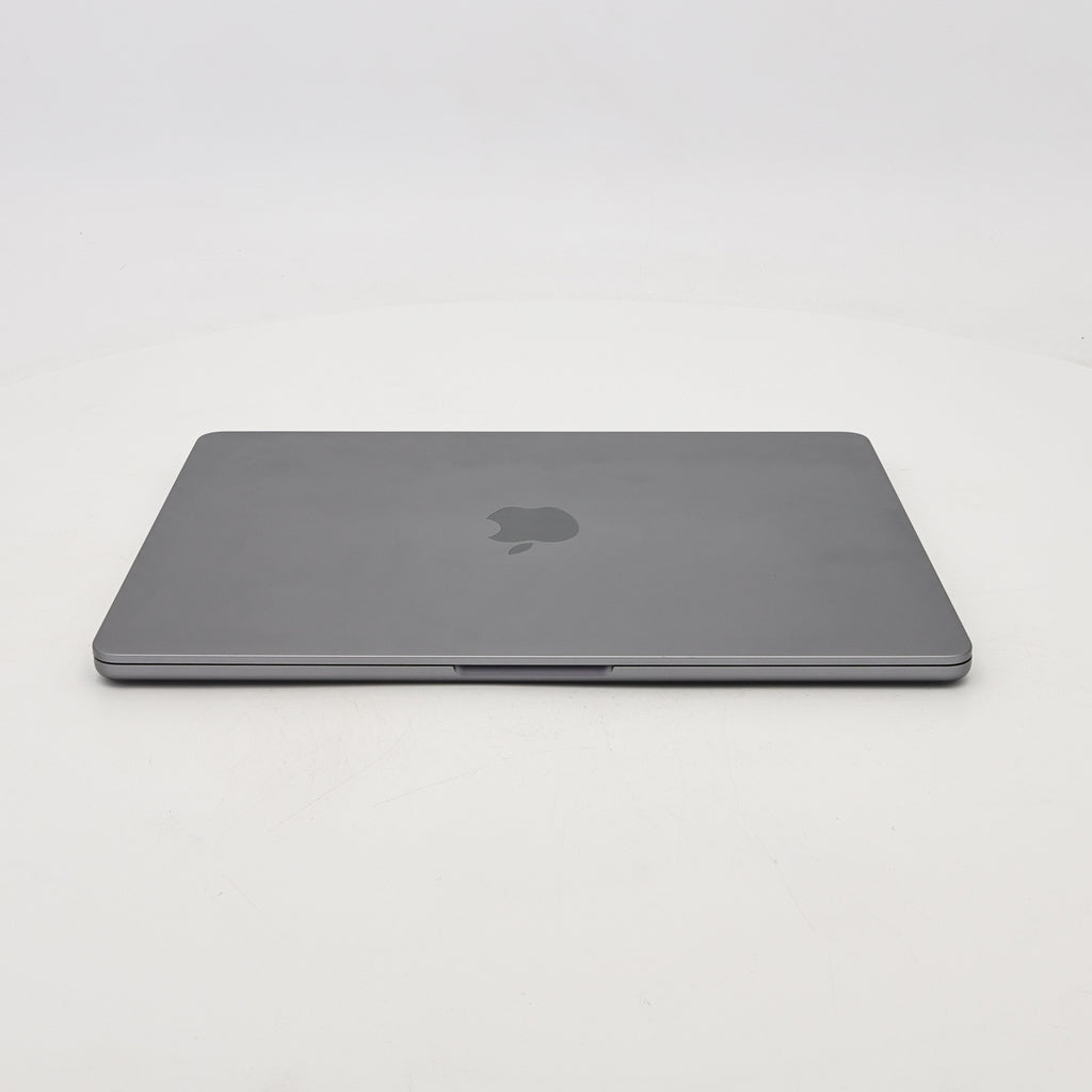 95新 Apple MacBook Air 22年 13寸 M2（8+8核） 8G RAM 256G SSD 深空灰色