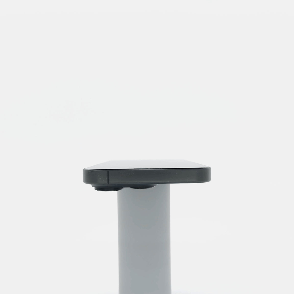 95新 Apple iPhone 16 Pro 128G 黑色鈦金屬 中國大陸版