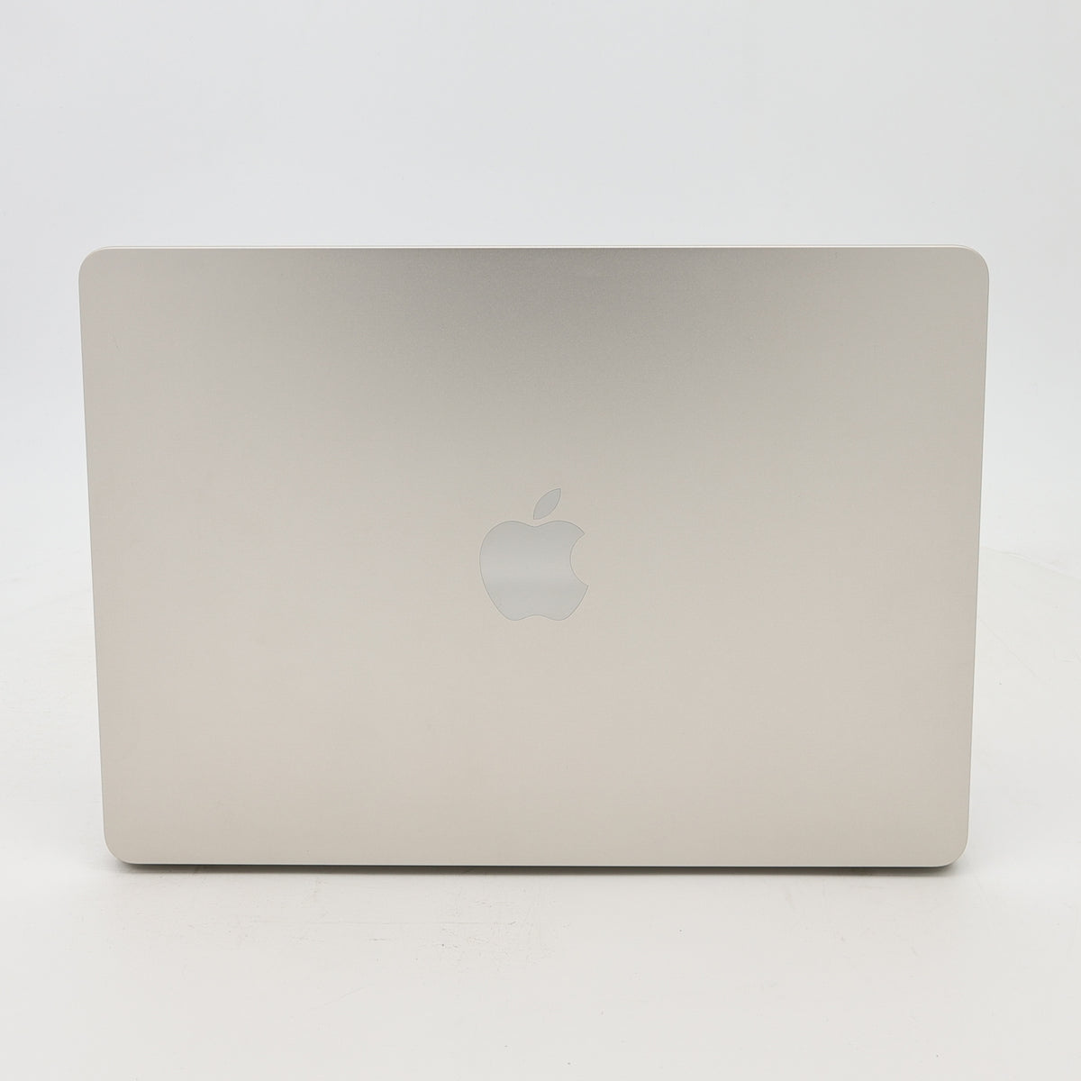 95新 Apple MacBook Air 22年 13寸 M2（8+8核） 8G RAM 256G SSD 星光色