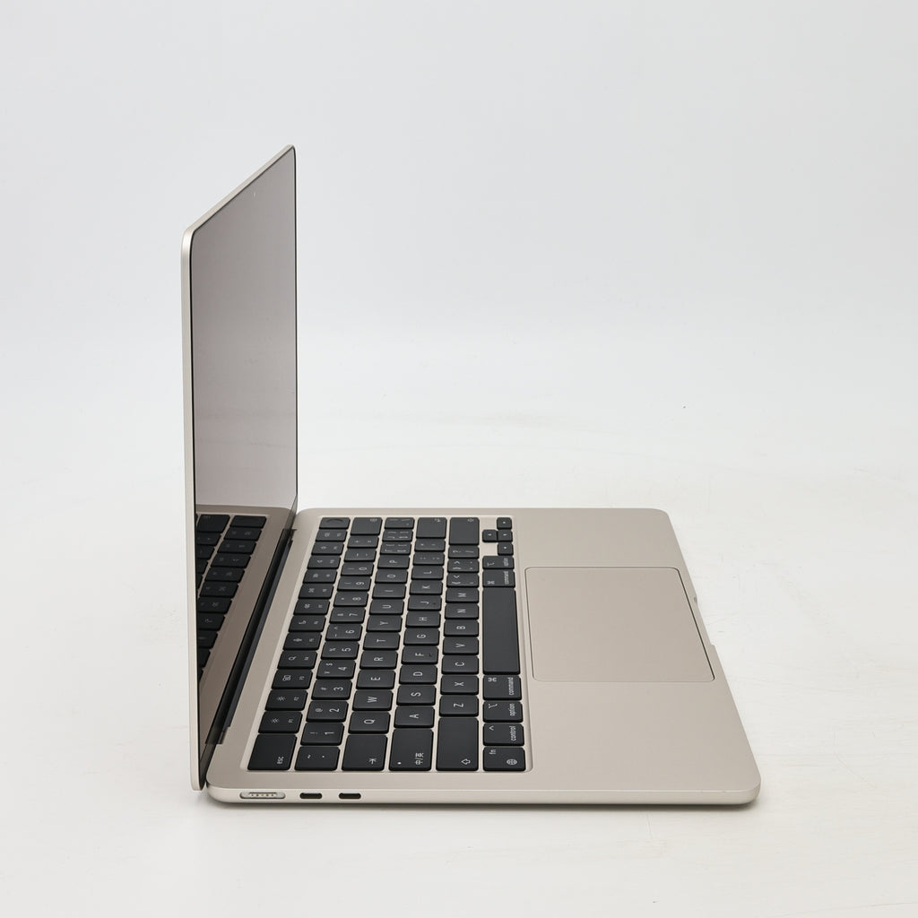 95新 Apple MacBook Air 22年 13寸 M2（8+8核） 8G RAM 256G SSD 星光色