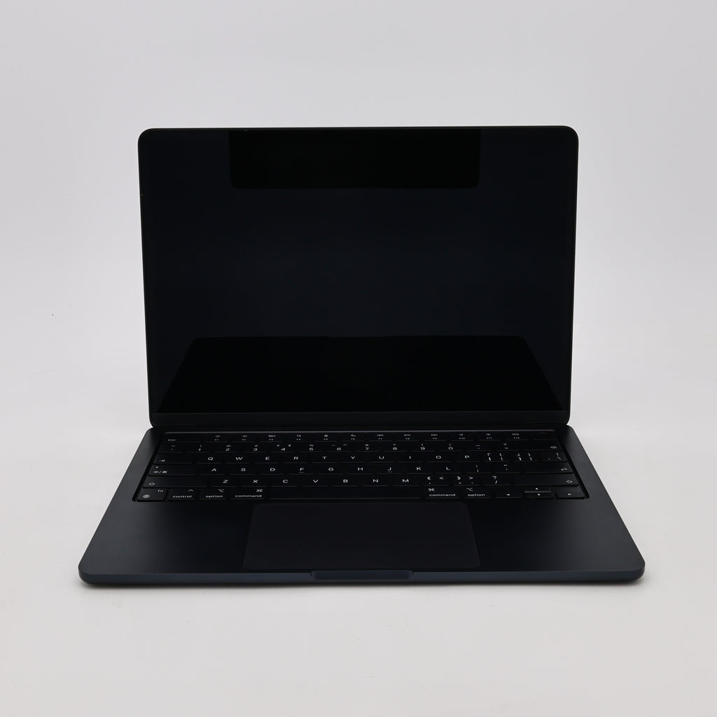 95新 Apple MacBook Air 22年 13寸 M2（8+8核） 8G RAM 256G SSD 午夜色