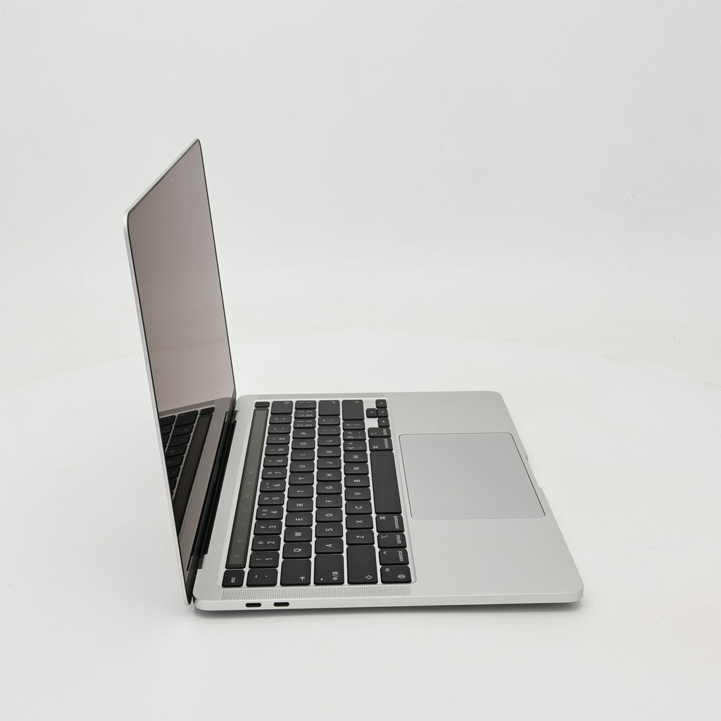 99新 Apple MacBook Pro 22年 13寸 M2（8+10核） 8G RAM 512G SSD 銀色