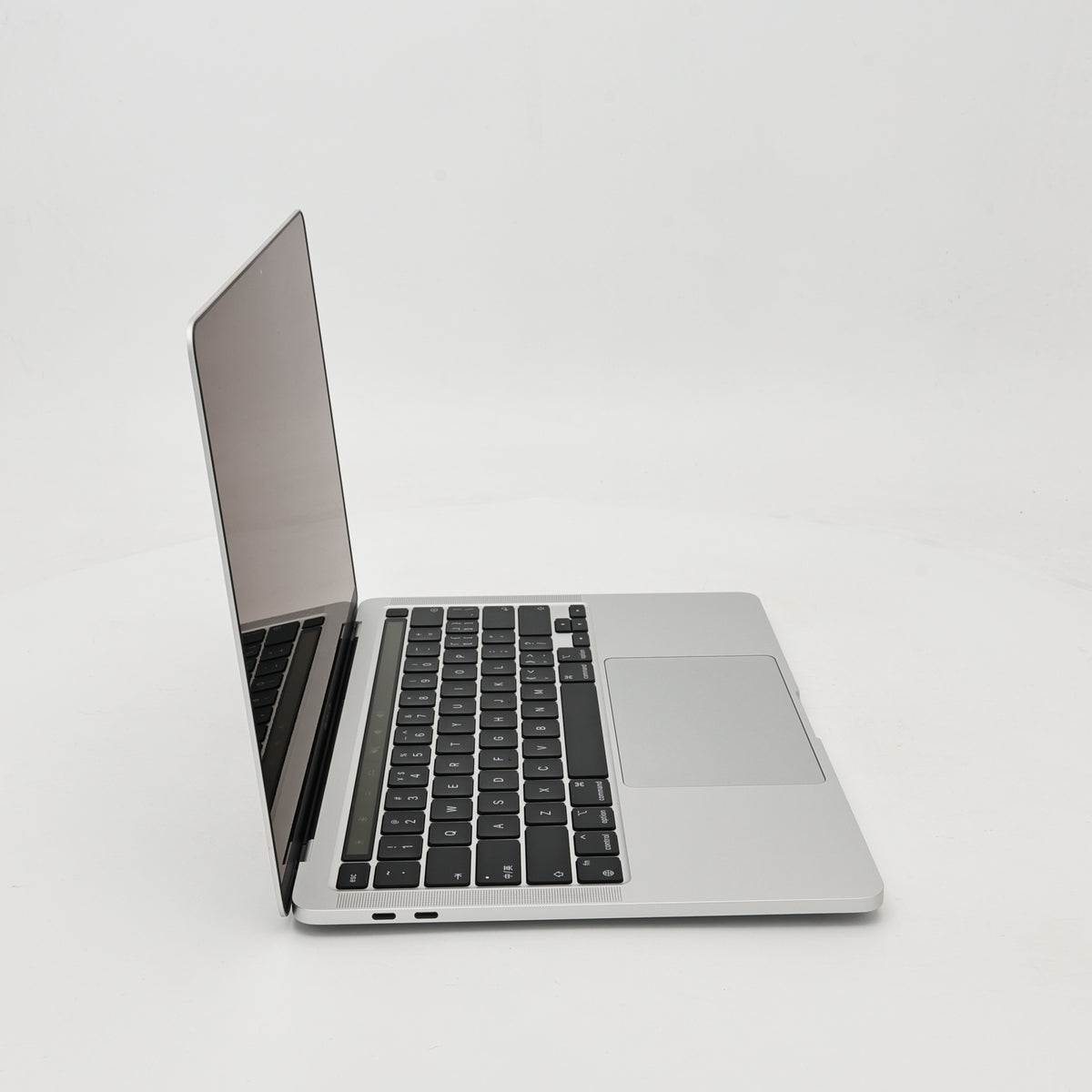 99新 Apple MacBook Pro 22年 13寸 M2（8+10核） 8G RAM 512G SSD 銀色