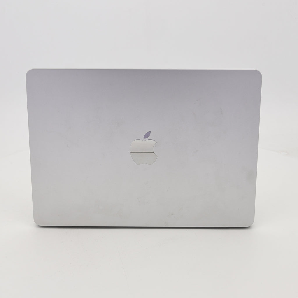 95新 Apple MacBook Air 22年 13寸 M2（8+8核） 8G RAM 256G SSD 銀色
