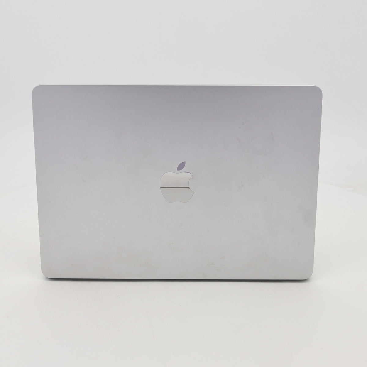 95新 Apple MacBook Air 22年 13寸 M2（8+8核） 8G RAM 256G SSD 銀色