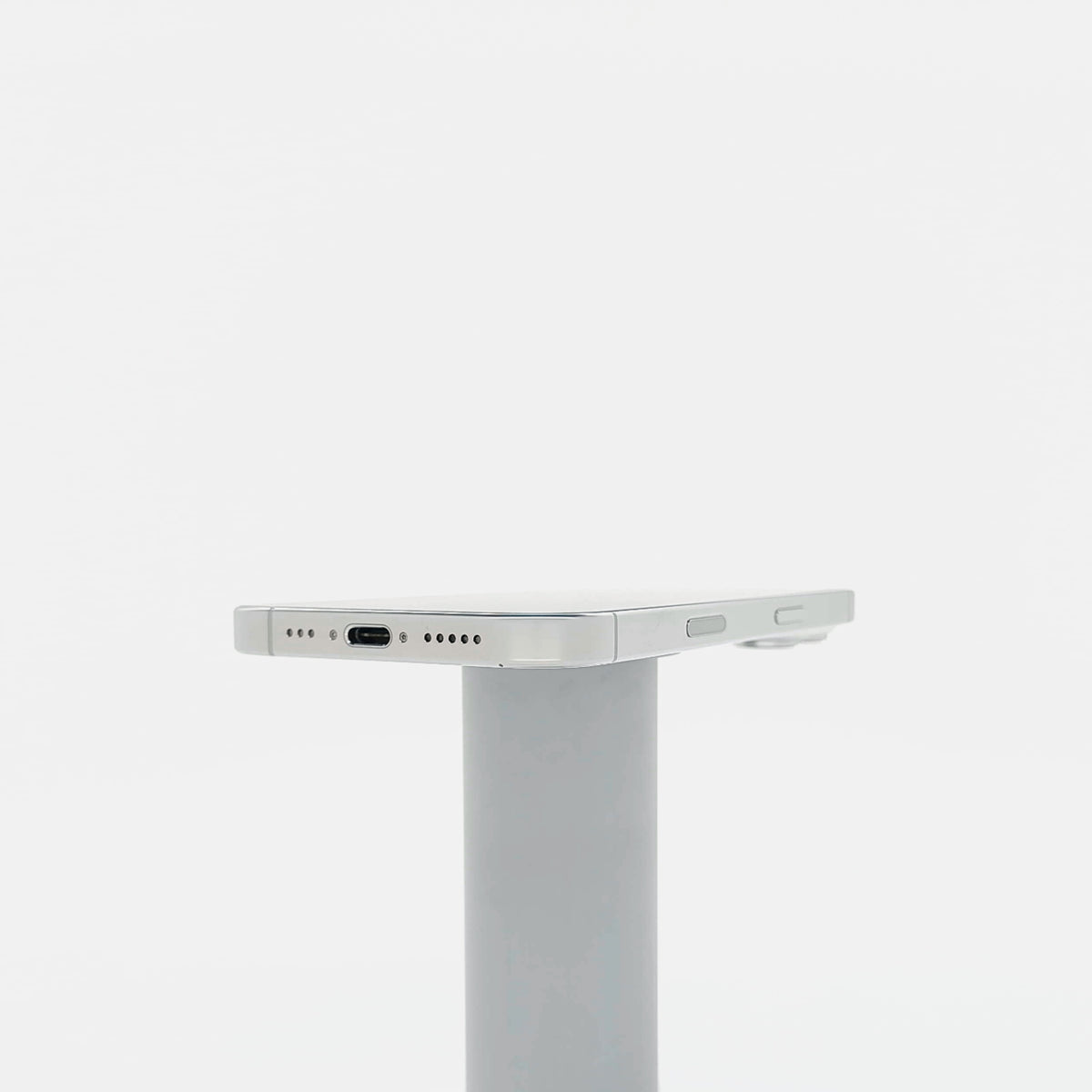 95新 Apple iPhone 16 Pro 128G 白色鈦金屬 中國大陸版