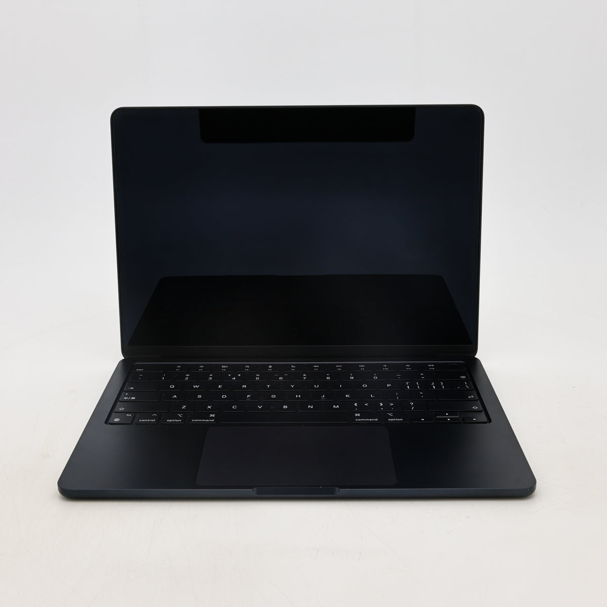 95新 Apple MacBook Air 22年 13寸 M2（8+8核） 8G RAM 256G SSD 午夜色