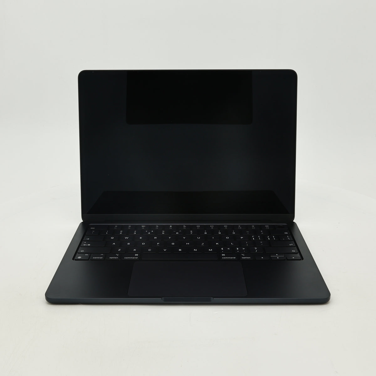 95新 Apple MacBook Air 22年 13寸 M2（8+10核） 8G RAM 512G SSD 午夜色