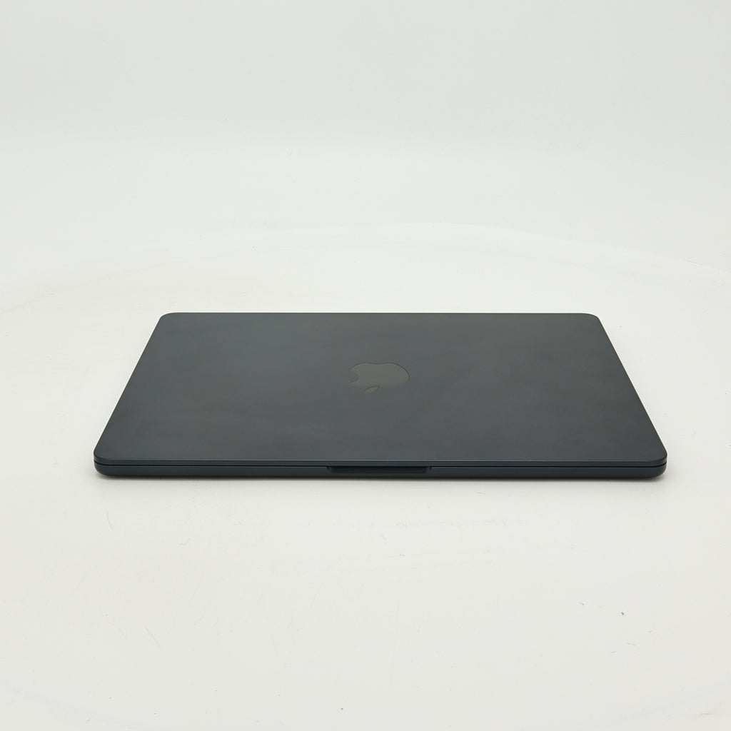 95新 Apple MacBook Air 22年 13寸 M2（8+10核） 8G RAM 512G SSD 午夜色