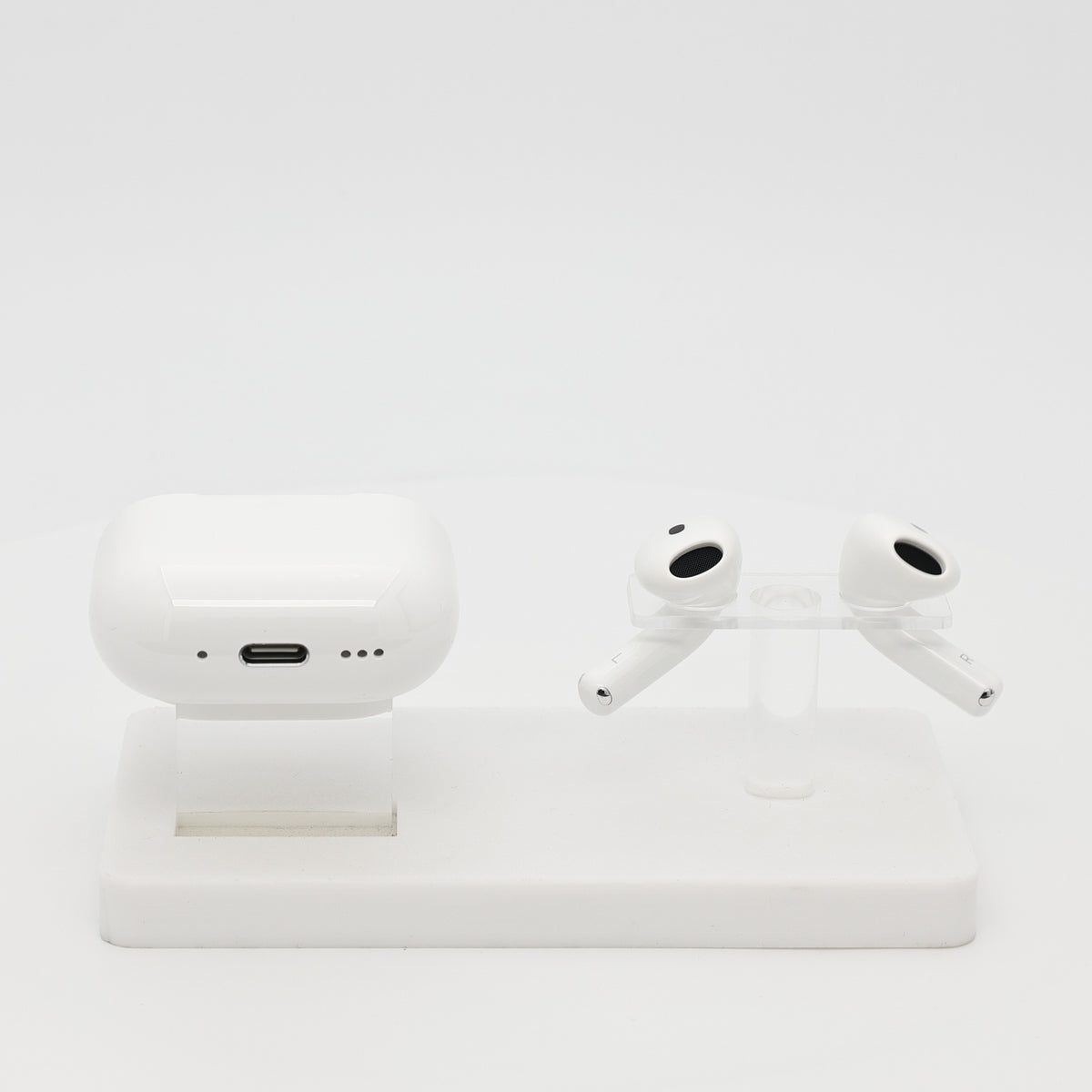 99新 Apple AirPods 5 白色