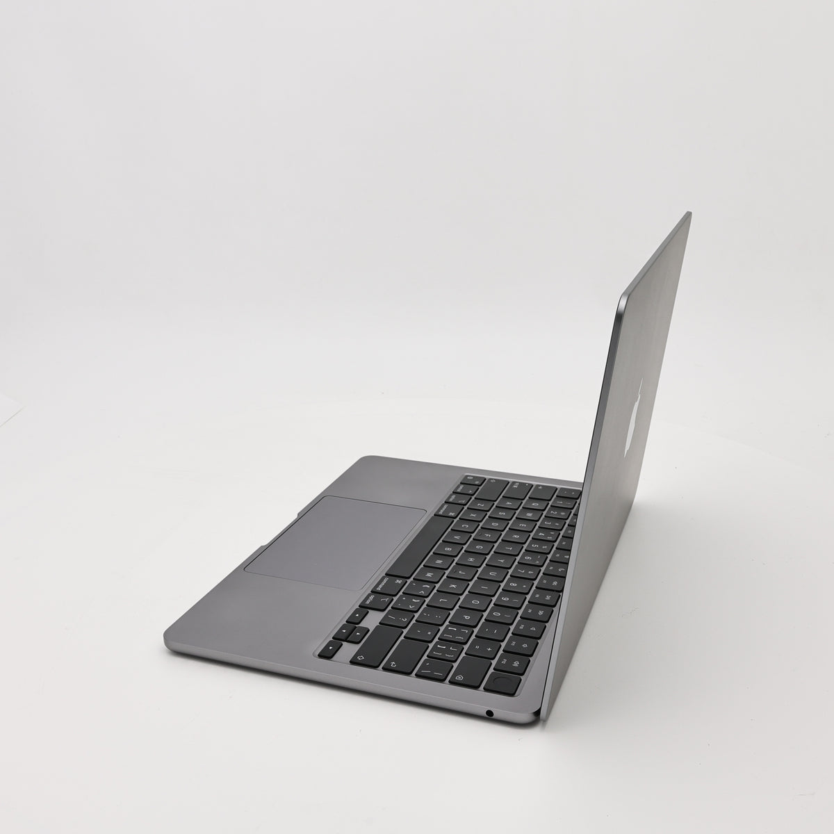95新 Apple MacBook Air 22年 13寸 M2（8+10核） 16G RAM 256G SSD 深空灰色